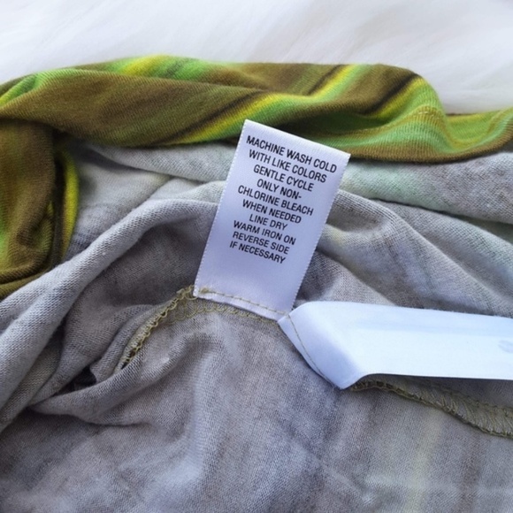 NWT LAURA ASHLEY sleeveless Cowl neck Top sz 1x - Picture 5 of 5